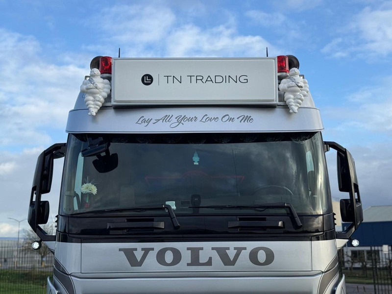 Volvo FH 13.460XL SHOW, ALCOA, INTERIEUR, ALS NIEUW, PUSHER, TOP. - Tractor: foto 4 Volvo FH 13.460XL SHOW, ALCOA, INTERIEUR, ALS NIEUW, PUSHER, TOP. - Tractor: foto 4