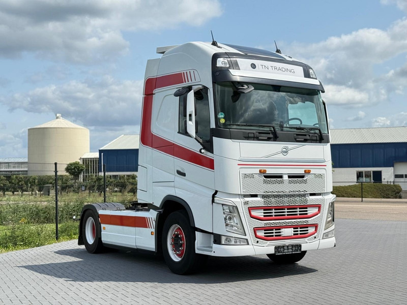 Volvo FH 13.540XL KB VIN, I-PARK COOL, STEEL/AIR, 2 TANKS, FULL SPOILER. - Tractor: foto 1 Volvo FH 13.540XL KB VIN, I-PARK COOL, STEEL/AIR, 2 TANKS, FULL SPOILER. - Tractor: foto 1