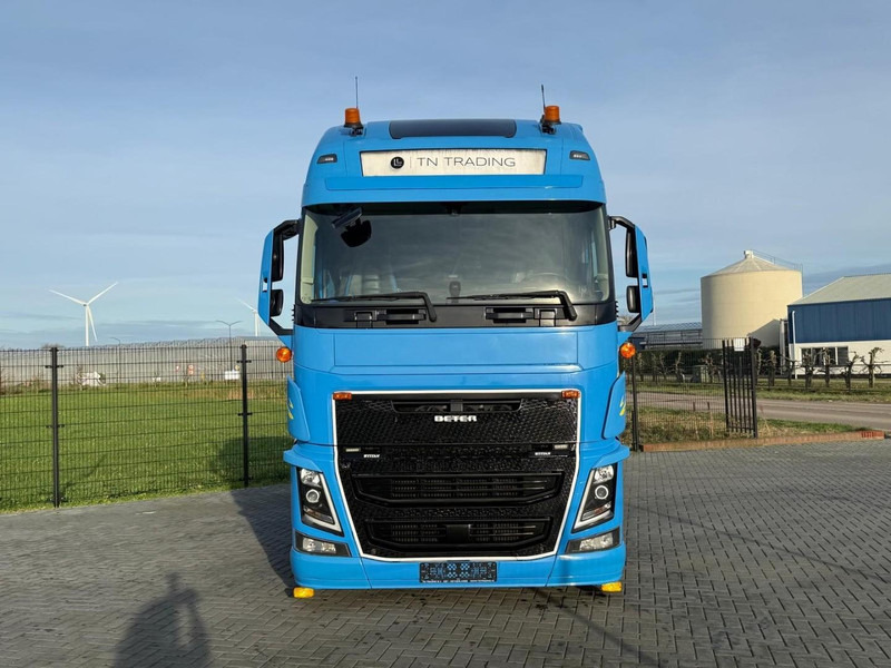 Volvo FH 13.540XL PERFORMANCE EDITION, LEATHER, FULL AIR, IPARK-COOL. - Tractor: foto 2 Volvo FH 13.540XL PERFORMANCE EDITION, LEATHER, FULL AIR, IPARK-COOL. - Tractor: foto 2
