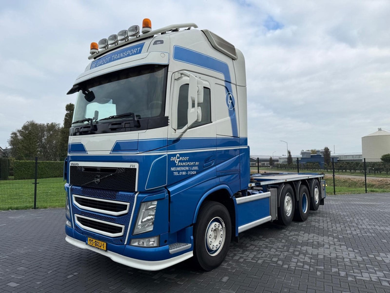 Volvo FH 540 CONTAINER TRANSPORT, KIEP SYSTEEM, LEATHER SEATS, TOP. - Camião transportador de contêineres/ Caixa móvel: foto 2 Volvo FH 540 CONTAINER TRANSPORT, KIEP SYSTEEM, LEATHER SEATS, TOP. - Camião transportador de contêineres/ Caixa móvel: foto 2