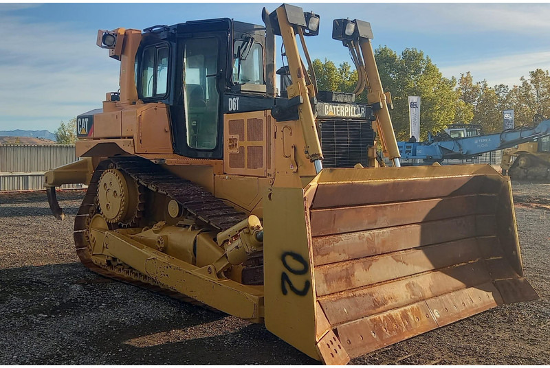 Caterpillar D6T - Buldôzer: foto 5 Caterpillar D6T - Buldôzer: foto 5