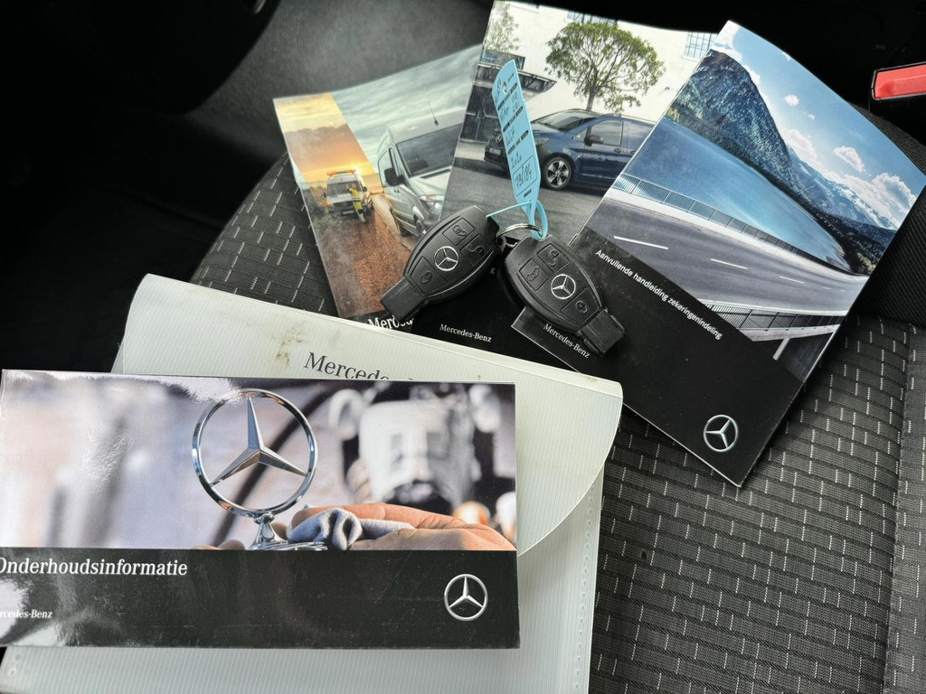 Mercedes-Benz Vito-110 Dubbele Cabine Facelift Comfort Leder stuurwiel Airco Radio+media - Carrinha cabine dupla: foto 3 Mercedes-Benz Vito-110 Dubbele Cabine Facelift Comfort Leder stuurwiel Airco Radio+media - Carrinha cabine dupla: foto 3