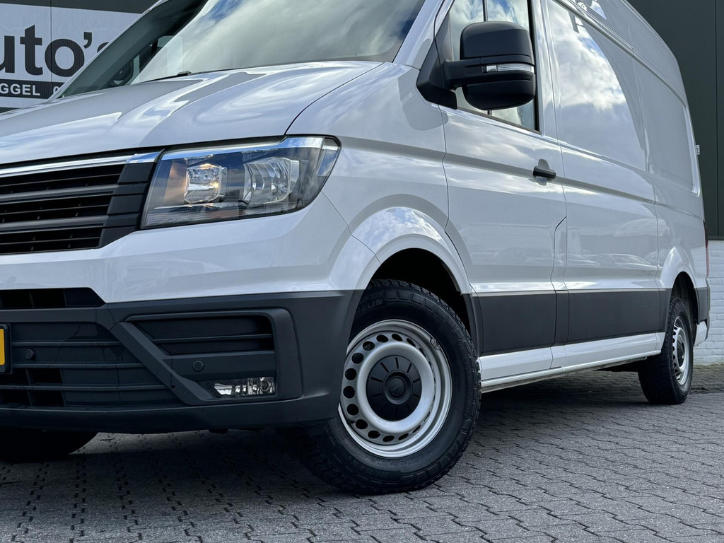 Volkswagen Crafter-30 2.0 TDI L3H3 Highline Carplay DAB Cruise Verwarmde voorruit Trekhaak Lat om Lat - Furgão: foto 5 Volkswagen Crafter-30 2.0 TDI L3H3 Highline Carplay DAB Cruise Verwarmde voorruit Trekhaak Lat om Lat - Furgão: foto 5