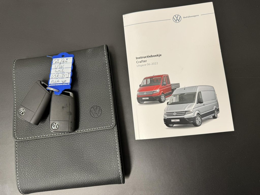 Volkswagen Crafter-35 2.0 TDI L4 DC Trendline Cruise control Automatisch airco Navigatie Apple Carplay / Android Auto - Pick-up: foto 3 Volkswagen Crafter-35 2.0 TDI L4 DC Trendline Cruise control Automatisch airco Navigatie Apple Carplay / Android Auto - Pick-up: foto 3