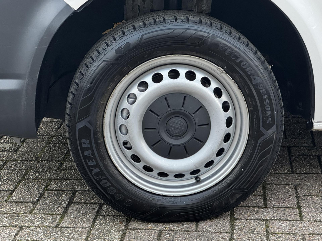 Volkswagen Transporter Kombi-T6 2.0 TDI 9 persoons Cruise control Airco Verwarmbare buitenspiegels - Furgão de passageiros: foto 4 Volkswagen Transporter Kombi-T6 2.0 TDI 9 persoons Cruise control Airco Verwarmbare buitenspiegels - Furgão de passageiros: foto 4