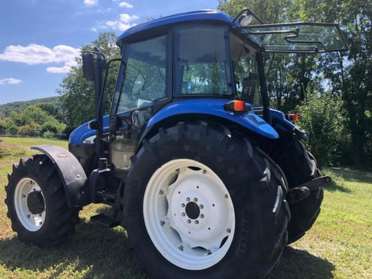 New Holland TD80D - Trator: foto 2 New Holland TD80D - Trator: foto 2