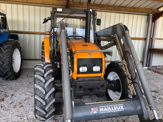 Renault CERES 95 X TRACTEUR + CHARGEUR MX80 - Trator: foto 4 Renault CERES 95 X TRACTEUR + CHARGEUR MX80 - Trator: foto 4