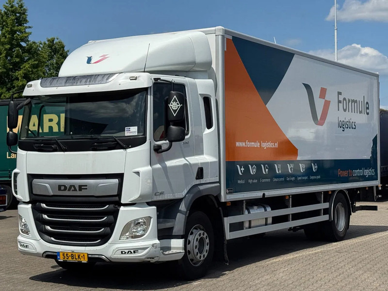 Camião furgão DAF CF 230 4x2 Gesloten Opbouw / Euro 6 / Laadklep / Apk!: foto 1