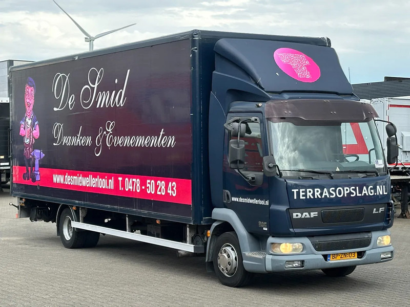 DAF LF 45 180 Closed Box / Manual / Euro 3 - Camião furgão: foto 2 DAF LF 45 180 Closed Box / Manual / Euro 3 - Camião furgão: foto 2