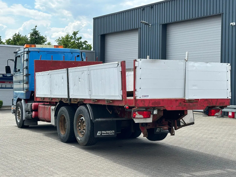 Scania R143-500 V8 6x2 Retarder Full Air Euro 1 - Camião de caixa aberta/ Plataforma: foto 4 Scania R143-500 V8 6x2 Retarder Full Air Euro 1 - Camião de caixa aberta/ Plataforma: foto 4