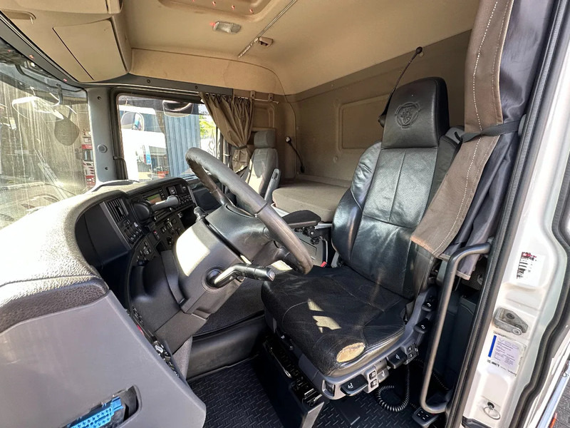 Camião basculante Scania R580 V8 8x4*4 Tipper Retarder Euro 6: foto 13