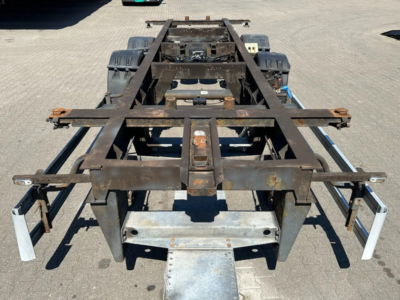Reboque transportador de contêineres/ Caixa móvel Schmitz Cargobull Wipkar BDF / SAF-Intradisc: foto 18