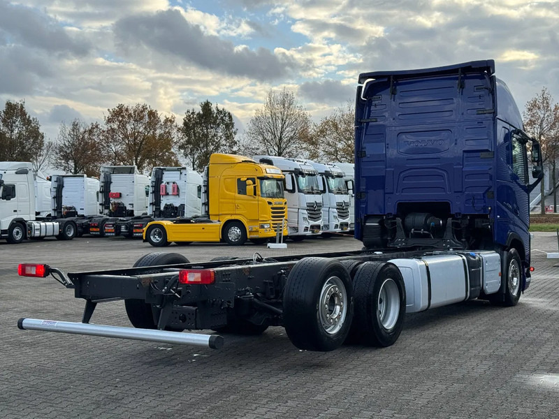 Volvo FH 460 6x2 Globetrotter XL WB 4.90mtr - Camião chassi: foto 3 Volvo FH 460 6x2 Globetrotter XL WB 4.90mtr - Camião chassi: foto 3