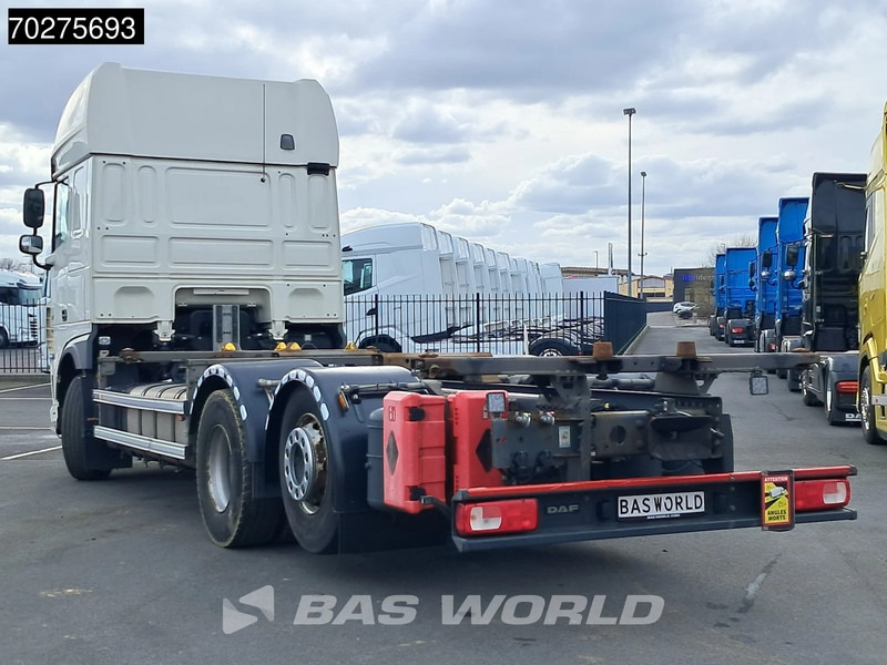 DAF XF 450 6X2 FAN SSC Retarder Lift-Lenkachse ACC Euro 6 - Camião transportador de contêineres/ Caixa móvel: foto 2 DAF XF 450 6X2 FAN SSC Retarder Lift-Lenkachse ACC Euro 6 - Camião transportador de contêineres/ Caixa móvel: foto 2