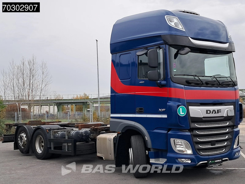 DAF XF 480 6X2 BDF Retarder SSC Lift+Steering Axle Automatic Euro 6 - Camião transportador de contêineres/ Caixa móvel: foto 3 DAF XF 480 6X2 BDF Retarder SSC Lift+Steering Axle Automatic Euro 6 - Camião transportador de contêineres/ Caixa móvel: foto 3