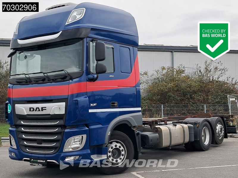 DAF XF 480 6X2 BDF Retarder SSC Lift+Steering Axle Automatic Euro 6 - Camião transportador de contêineres/ Caixa móvel: foto 1 DAF XF 480 6X2 BDF Retarder SSC Lift+Steering Axle Automatic Euro 6 - Camião transportador de contêineres/ Caixa móvel: foto 1