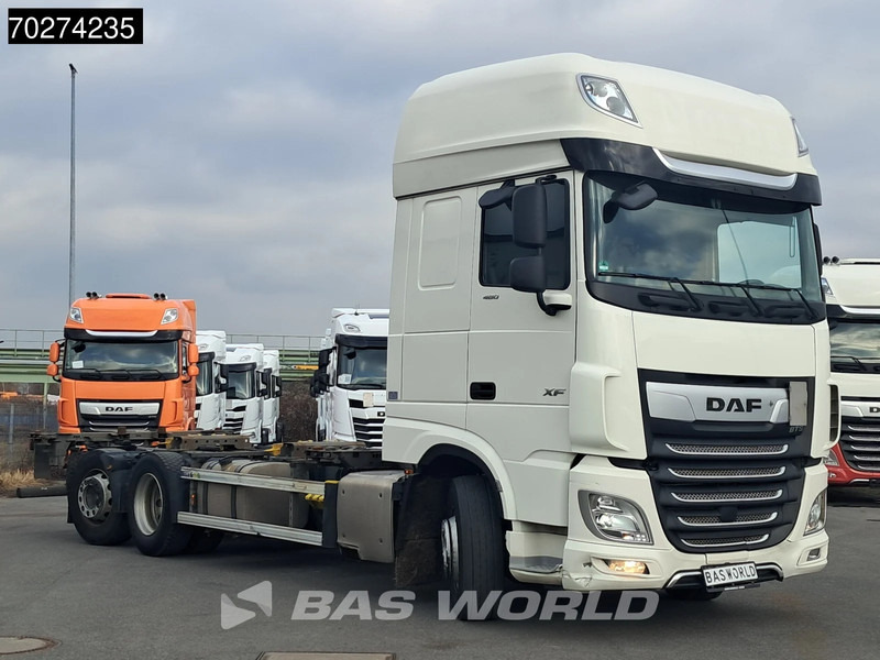 DAF XF 480 6X2 SSC FAN Retarder ACC Lift-Lenkachse LED Euro 6 - Camião transportador de contêineres/ Caixa móvel: foto 3 DAF XF 480 6X2 SSC FAN Retarder ACC Lift-Lenkachse LED Euro 6 - Camião transportador de contêineres/ Caixa móvel: foto 3