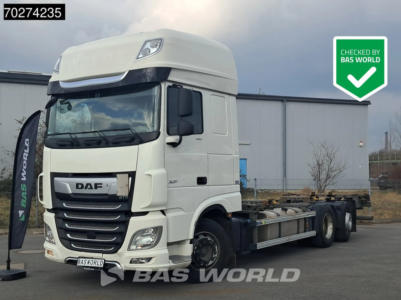 DAF XF 480 6X2 SSC FAN Retarder ACC Lift-Lenkachse LED Euro 6 - Camião transportador de contêineres/ Caixa móvel: foto 1 DAF XF 480 6X2 SSC FAN Retarder ACC Lift-Lenkachse LED Euro 6 - Camião transportador de contêineres/ Caixa móvel: foto 1