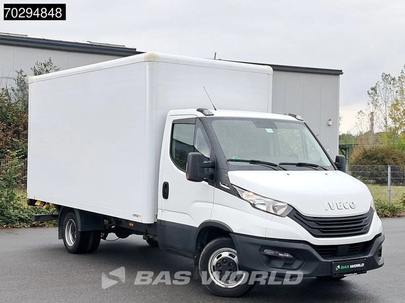 Iveco Daily 35C16 Automatik Ladebordwand 160PS Koffer Doppelbereifung Klima Kamera Euro6 20m3 A/C - Carrinha de contentor: foto 2 Iveco Daily 35C16 Automatik Ladebordwand 160PS Koffer Doppelbereifung Klima Kamera Euro6 20m3 A/C - Carrinha de contentor: foto 2