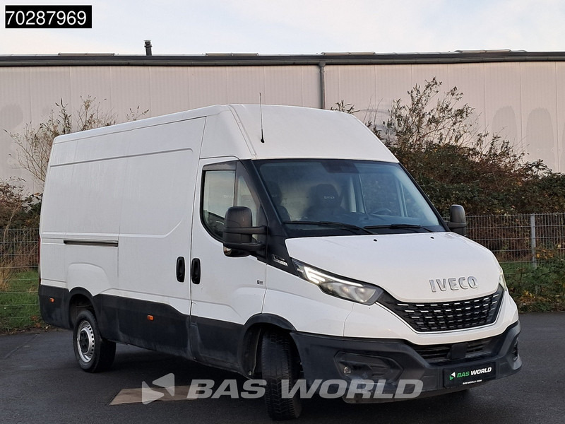 Iveco Daily 35S18 3.0L Automatik L2H2 3,5t AHK 180PS LED Navi Klima Tempomat Kamera Euro6 L2 12m3 A/C Towbar Cruise control - Furgão: foto 3 Iveco Daily 35S18 3.0L Automatik L2H2 3,5t AHK 180PS LED Navi Klima Tempomat Kamera Euro6 L2 12m3 A/C Towbar Cruise control - Furgão: foto 3
