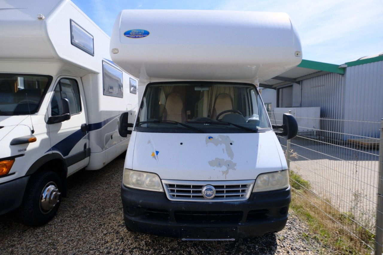 Bürstner A 747-2/Festbett+Garage/Klima/Markise/dop.Boden Bürstner A 747-2/Festbett+Garage/Klima/Markise/dop.Boden - Autocaravana capucine: foto 1 Bürstner A 747-2/Festbett+Garage/Klima/Markise/dop.Boden Bürstner A 747-2/Festbett+Garage/Klima/Markise/dop.Boden - Autocaravana capucine: foto 1