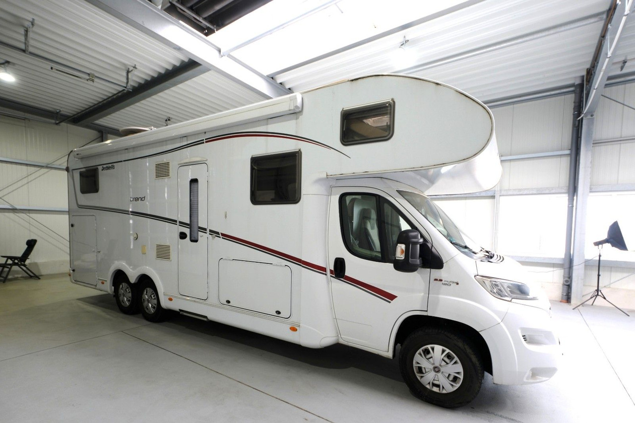 Dethleffs Trend A 7877-2/Automatik/Festbett/2xKlima/Solar - Autocaravana capucine: foto 2 Dethleffs Trend A 7877-2/Automatik/Festbett/2xKlima/Solar - Autocaravana capucine: foto 2