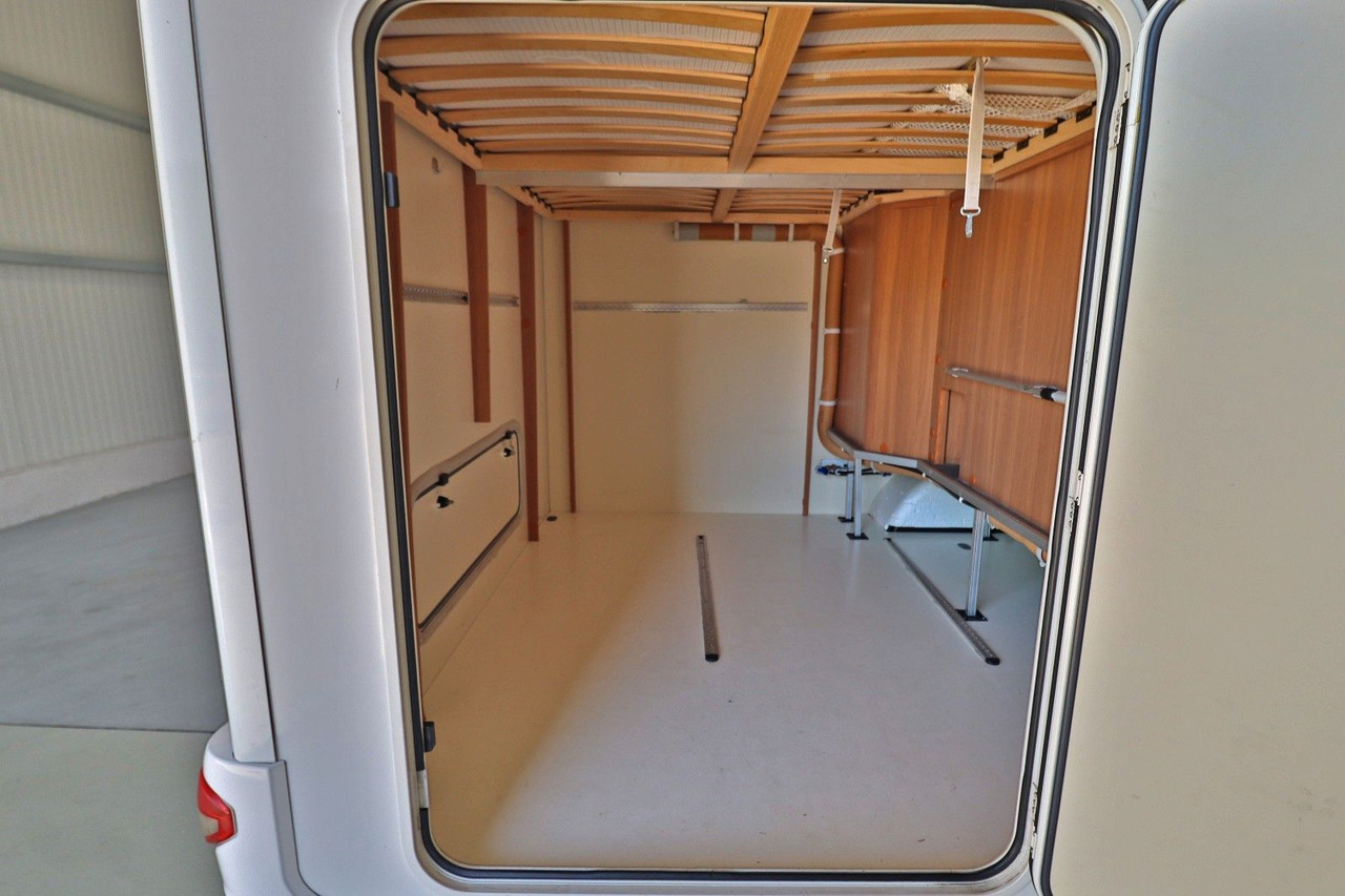 Eura Mobil Activa One 690 HB/Festbett/Garage/Klima/Solar - Autocaravana capucine: foto 5 Eura Mobil Activa One 690 HB/Festbett/Garage/Klima/Solar - Autocaravana capucine: foto 5