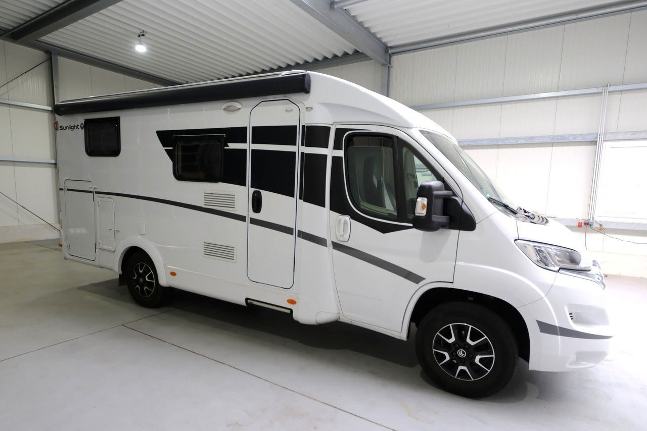 Sunlight V 66 Adventure Edition/Einzelbetten/Garage/Klima - Autocaravana perfilada: foto 2 Sunlight V 66 Adventure Edition/Einzelbetten/Garage/Klima - Autocaravana perfilada: foto 2