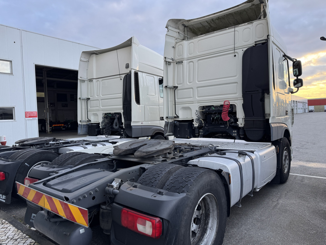DAF XF 460 - Tractor: foto 3 DAF XF 460 - Tractor: foto 3