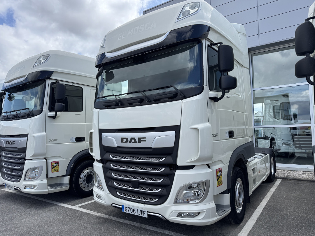 Tractor DAF XF 480 Super Space Cab: foto 1