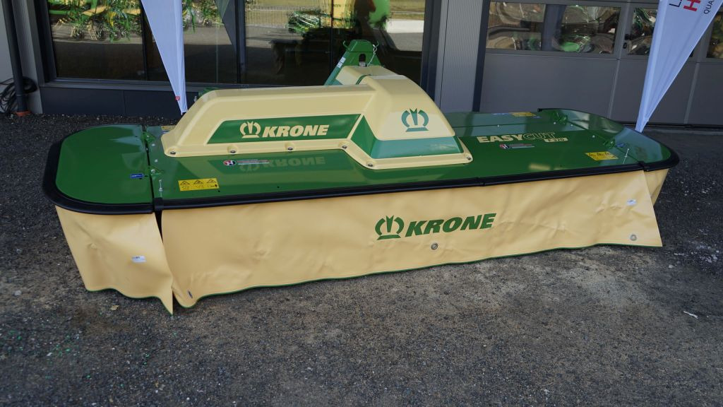 Krone EasyCut F 320 CV gez. Gen.2 (20693) - Gadanheira: foto 3 Krone EasyCut F 320 CV gez. Gen.2 (20693) - Gadanheira: foto 3