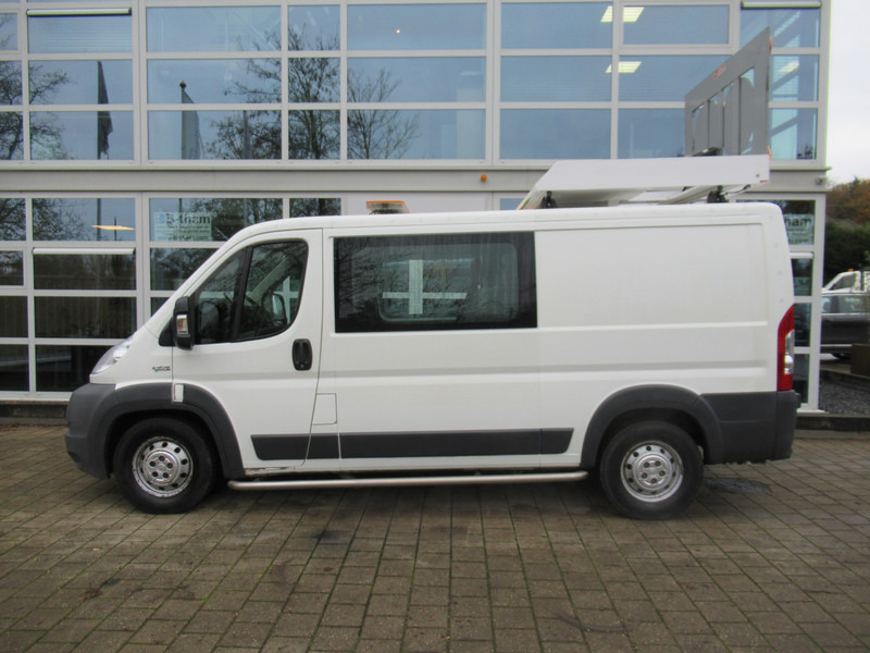 Fiat Ducato 35H 3.0 100KW CNG MH1 DOKA Dubbelcabine - Actiebord - Furgão, Carrinha cabine dupla: foto 4 Fiat Ducato 35H 3.0 100KW CNG MH1 DOKA Dubbelcabine - Actiebord - Furgão, Carrinha cabine dupla: foto 4