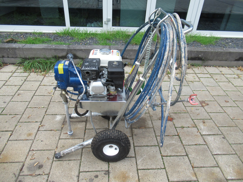 GMAX GRACO 3400 HONDA Verfspuit Lijnentrek / spuit apparaat Airless Sprayer - Compressor de ar: foto 5 GMAX GRACO 3400 HONDA Verfspuit Lijnentrek / spuit apparaat Airless Sprayer - Compressor de ar: foto 5