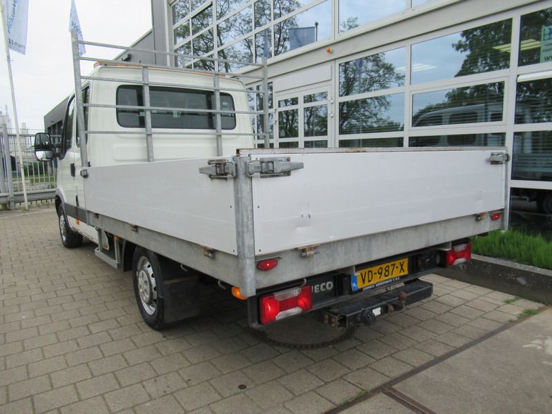 Iveco Daily 29L13 2.3HPi 93KW 345 DOKA Dubbelcabine - Carrinha de caixa aberta, Carrinha cabine dupla: foto 4 Iveco Daily 29L13 2.3HPi 93KW 345 DOKA Dubbelcabine - Carrinha de caixa aberta, Carrinha cabine dupla: foto 4