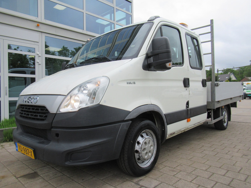 Iveco Daily 29L13 2.3HPi 93KW 345 DOKA Dubbelcabine - Carrinha de caixa aberta, Carrinha cabine dupla: foto 5 Iveco Daily 29L13 2.3HPi 93KW 345 DOKA Dubbelcabine - Carrinha de caixa aberta, Carrinha cabine dupla: foto 5