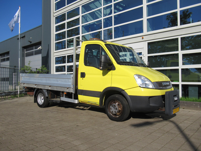 Iveco Daily 50C17 3.0D 125KW EEV 345 PickUp NIDO DIN - Carrinha de caixa aberta: foto 5 Iveco Daily 50C17 3.0D 125KW EEV 345 PickUp NIDO DIN - Carrinha de caixa aberta: foto 5