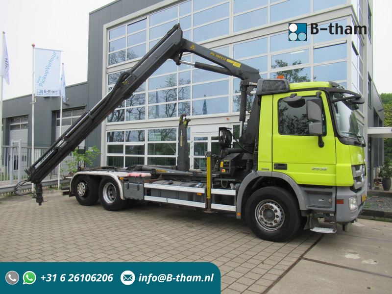 Mercedes-Benz Actros 2532 LTNLA 6X2 Hooklift + Crane, Haak - Kraan - Camião polibenne, Camião grua: foto 1 Mercedes-Benz Actros 2532 LTNLA 6X2 Hooklift + Crane, Haak - Kraan - Camião polibenne, Camião grua: foto 1