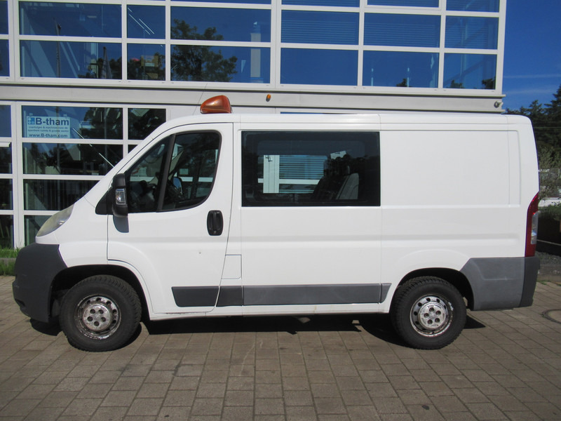 Peugeot Boxer 330 2.2 HDI 96KW L1H1 DOKA Dubbelcabine AIRCO P+ - Furgão compacto, Carrinha cabine dupla: foto 2 Peugeot Boxer 330 2.2 HDI 96KW L1H1 DOKA Dubbelcabine AIRCO P+ - Furgão compacto, Carrinha cabine dupla: foto 2