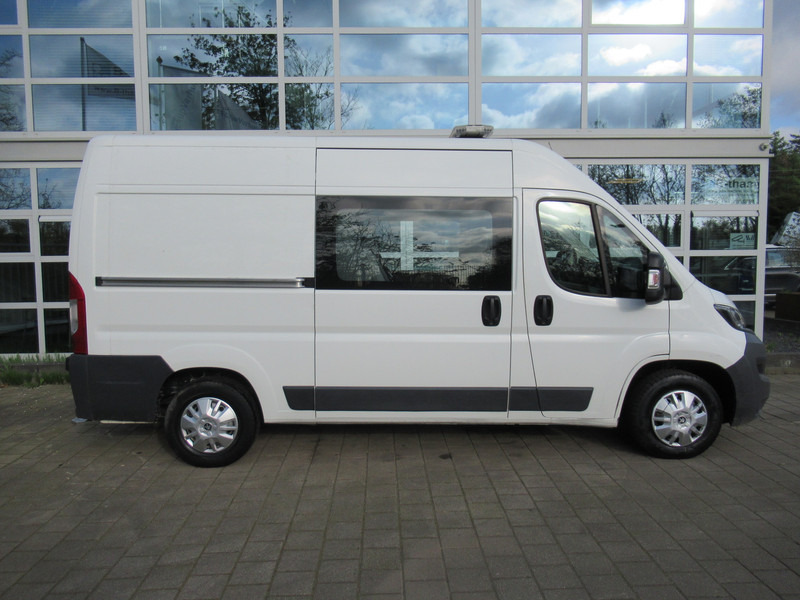 Peugeot Boxer 330 2.2 HDI 96KW L2H2 XT DOKA Dubbelcabine AIRCO - Furgão compacto, Carrinha cabine dupla: foto 5 Peugeot Boxer 330 2.2 HDI 96KW L2H2 XT DOKA Dubbelcabine AIRCO - Furgão compacto, Carrinha cabine dupla: foto 5