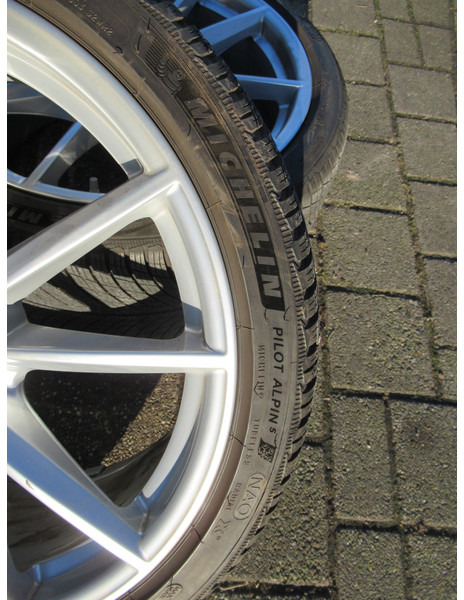 Porsche 911 992 20-/21 Carrera S Winterbanden Set Wielen - Roda completa por Automóvel: foto 5 Porsche 911 992 20-/21 Carrera S Winterbanden Set Wielen - Roda completa por Automóvel: foto 5