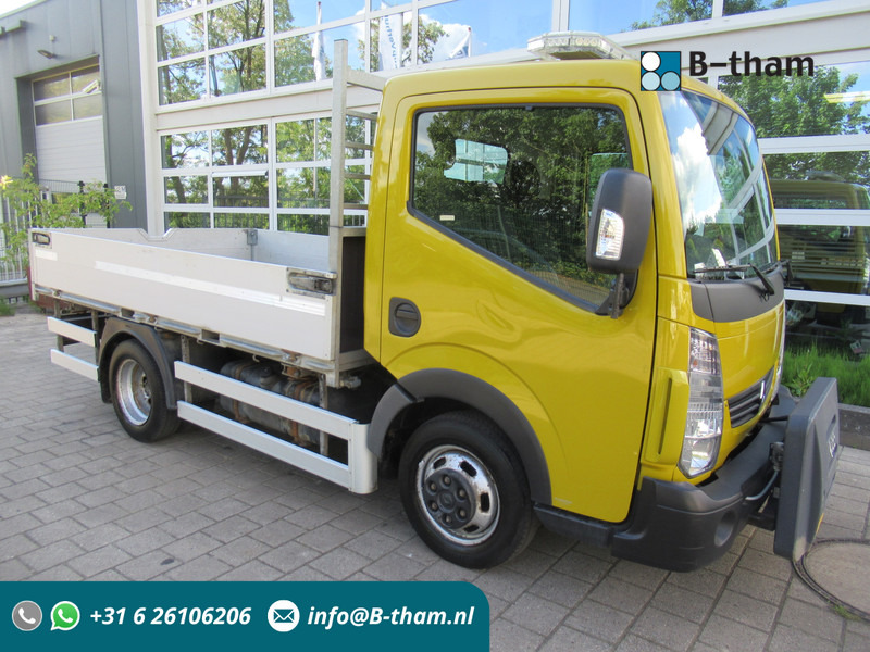 Renault Maxity 2.5DCi 107KW Airco Open laadbak Twist Lock - Carrinha de caixa aberta: foto 1 Renault Maxity 2.5DCi 107KW Airco Open laadbak Twist Lock - Carrinha de caixa aberta: foto 1