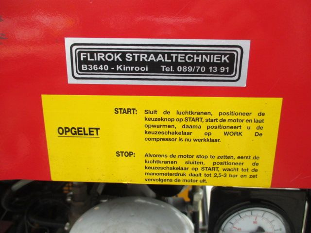 Máquina de limpeza Rotair / Flirok MOBIELE ZAND Straal unit Graffiti Cleaner: foto 12 Máquina de limpeza Rotair / Flirok MOBIELE ZAND Straal unit Graffiti Cleaner: foto 12