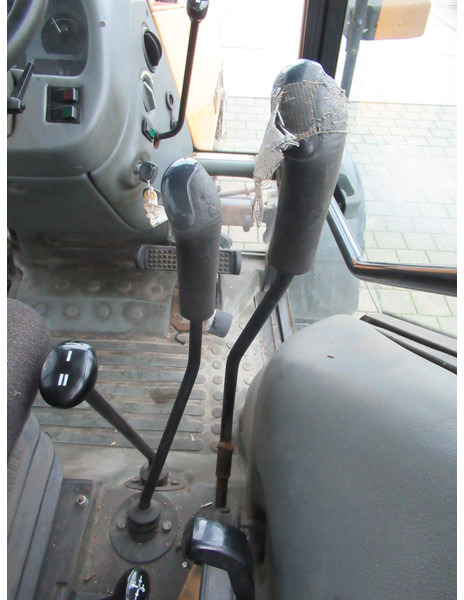 Trator Valtra 700 4x2 VALMET: foto 10