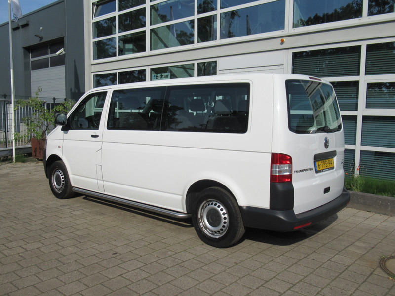 Volkswagen Transporter Kombi T5 2.0 TDI 62KW L2H1 Comf. 9-Personen - Minibus, Furgão de passageiros: foto 2 Volkswagen Transporter Kombi T5 2.0 TDI 62KW L2H1 Comf. 9-Personen - Minibus, Furgão de passageiros: foto 2