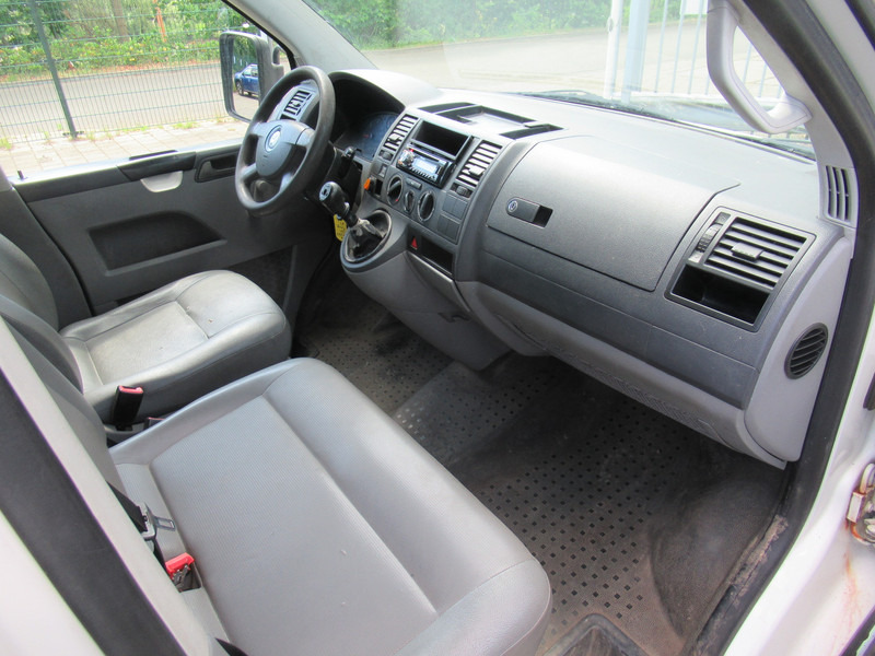 Carrinha de caixa aberta, Carrinha cabine dupla Volkswagen Transporter T5 2.5 TDI 96KW 340 DOKA Dubbelcabine: foto 6 Carrinha de caixa aberta, Carrinha cabine dupla Volkswagen Transporter T5 2.5 TDI 96KW 340 DOKA Dubbelcabine: foto 6