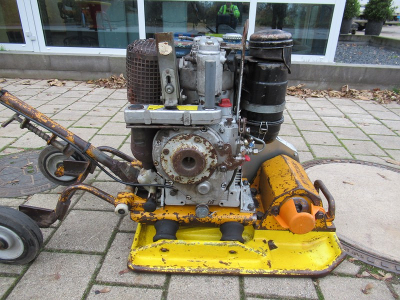 Wacker - Hatz DPS Trilplaat ES 75-2275, 4,1KW - Placas vibratórias: foto 2 Wacker - Hatz DPS Trilplaat ES 75-2275, 4,1KW - Placas vibratórias: foto 2