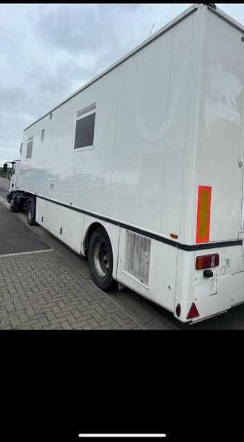 VanHool*WohntrailerProjekt*Aggregat*Wasser - Autocaravana: foto 3 VanHool*WohntrailerProjekt*Aggregat*Wasser - Autocaravana: foto 3