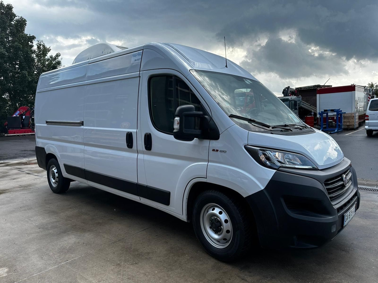 Fiat Ducato Isberg Pharma-Kühler -30°C/4°C/22°C - Carrinha frigorífica: foto 3 Fiat Ducato Isberg Pharma-Kühler -30°C/4°C/22°C - Carrinha frigorífica: foto 3