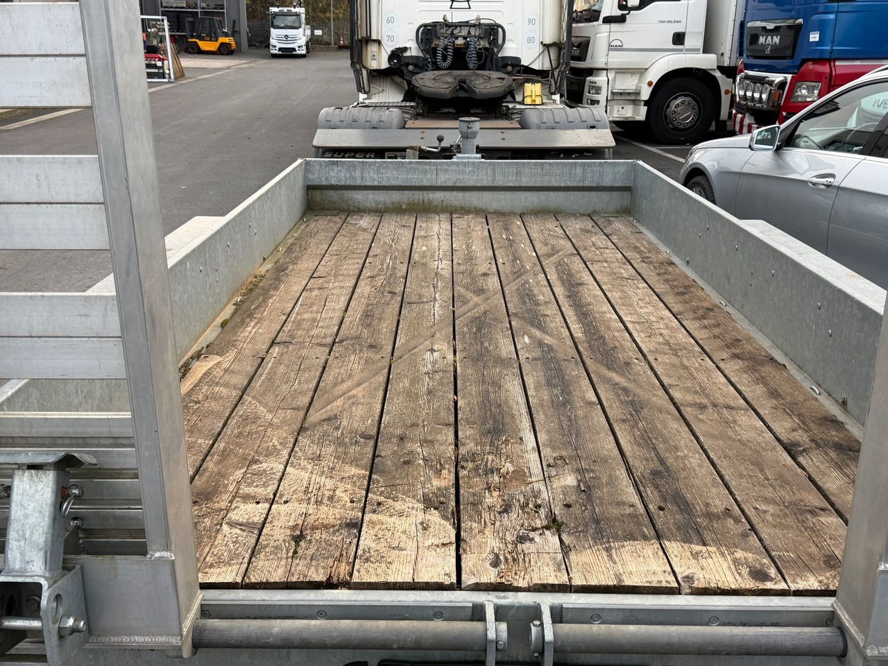 Humbaur Tandem-Tieflader HS 654020 TA-BS, Rampen, 4,9NL - Reboque baixa: foto 4 Humbaur Tandem-Tieflader HS 654020 TA-BS, Rampen, 4,9NL - Reboque baixa: foto 4