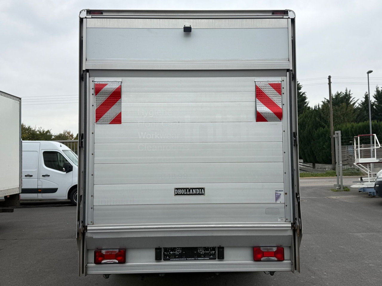 Iveco Daily 70C18 HiMatic / Luft/ Lbw./ Klima/ E6/ Top - Carrinha de contentor: foto 5 Iveco Daily 70C18 HiMatic / Luft/ Lbw./ Klima/ E6/ Top - Carrinha de contentor: foto 5